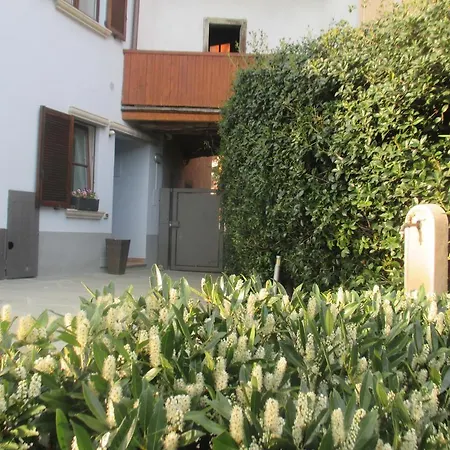 Bed and breakfast La Corte Dei Gelsomini 3*