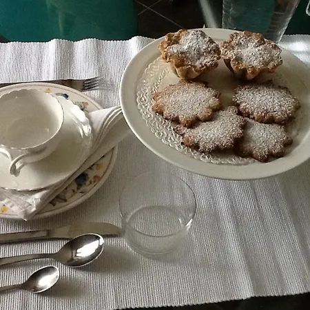 La Corte Dei Gelsomini