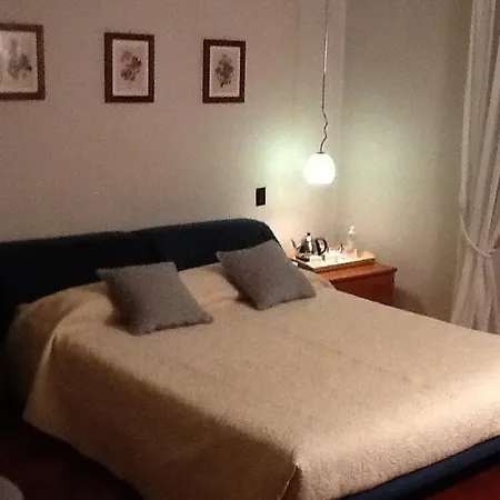 Bed & Breakfast La Corte Dei Gelsomini